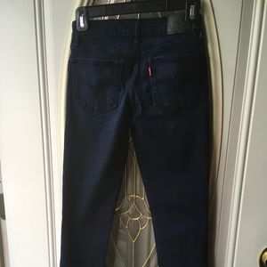 Levi's 711 skinny, dark blue jeans